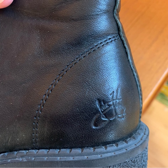 John Fluevog Wanderer, US womens size 10 - Picture 5 of 9